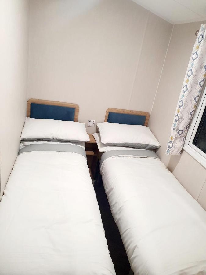 Parkview Caravan California Cliffs Great Yarmouth Esterno foto
